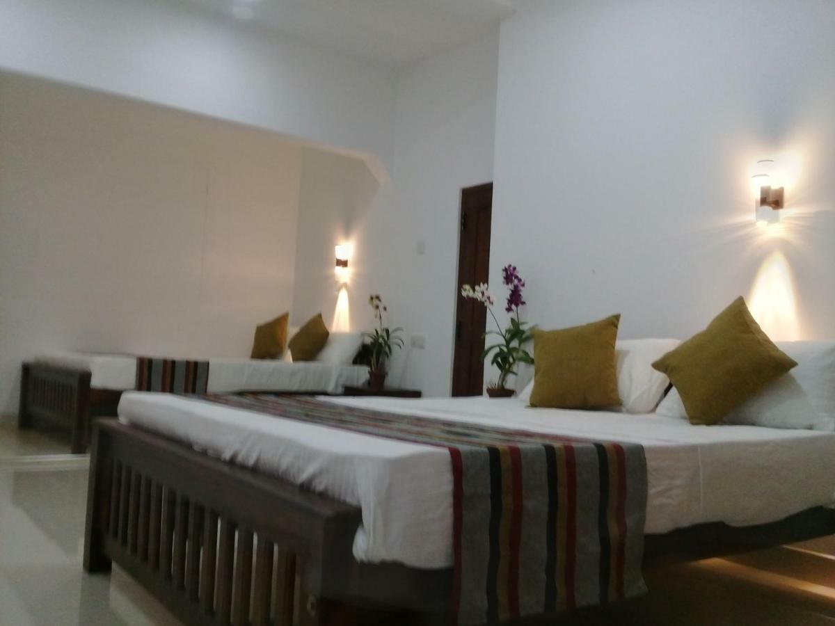 Green Edge Residences 丹不拉 外观 照片