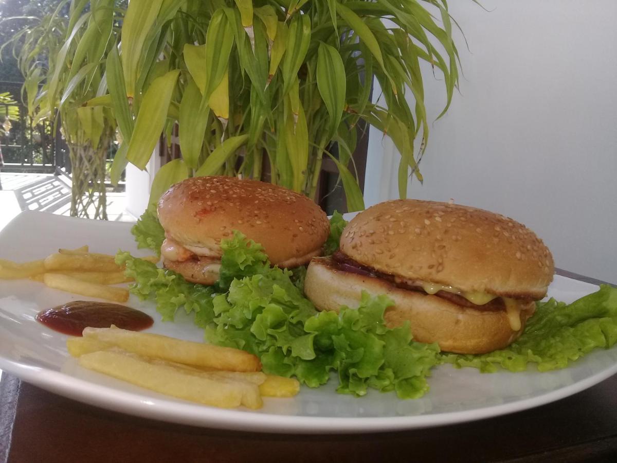 Green Edge Residences 丹不拉 外观 照片